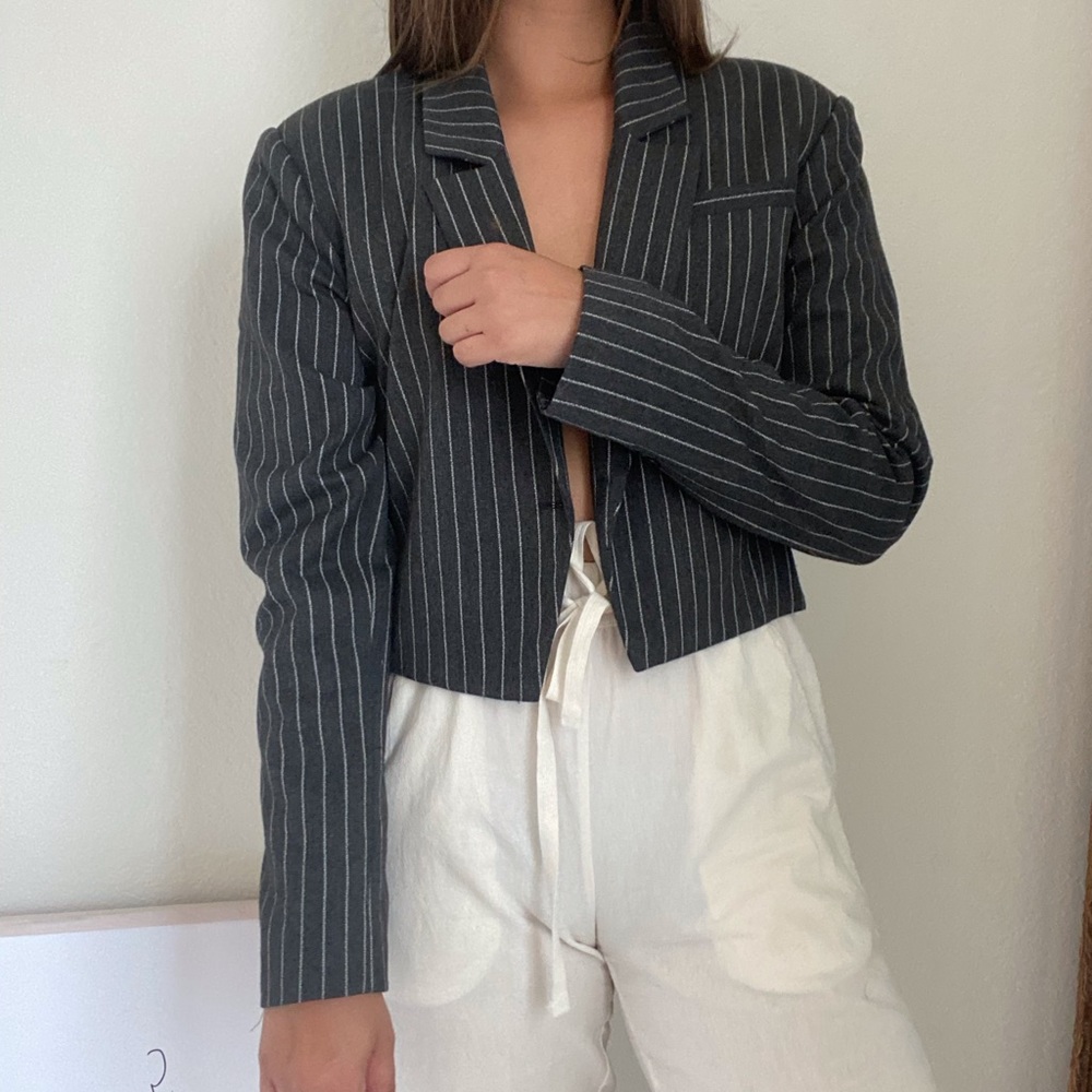 Allen Schwartz cropped pinstripe blazer